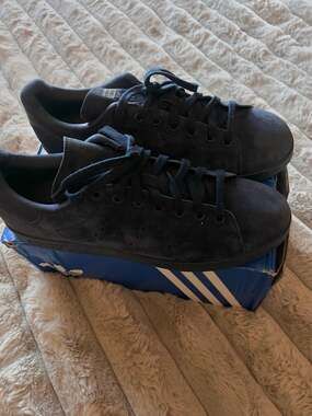 Adidas Stan Smith Suede Navy Blue Low Top Sneakers
